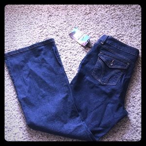 NWT DKNY SOHO Bootcut Jeans Sz 16R